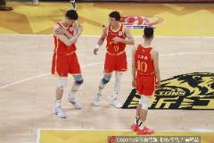 廣廈三戰(zhàn)狂勝遼寧56分，最小分差仍達(dá)11分