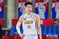 麥穗豐：朱俊龍崴腳或成關(guān)鍵轉(zhuǎn)折點，最能克制杰曼的對手缺陣