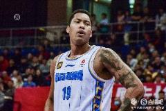 丘天7中5高效貢獻(xiàn)10分6籃板2助攻3前場(chǎng)板