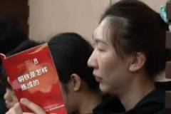 韓旭分享學(xué)習照：高考學(xué)子記得帶好證件，愿你所答皆所想