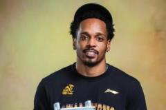 楊毅解析男籃歸化政策：中國不接受雙國籍，美國球員退籍難度高