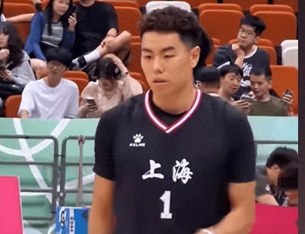 上海全運(yùn)會大勝天津！李添榮橫掃對手，五人爆發(fā)，李弘權(quán)表現(xiàn)起伏！