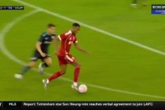 赫拉芬貝赫遠射被撲出！加克波補射破門！利物浦2-1再次領(lǐng)先！