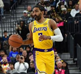 打瘋了！文森特7分鐘轟18+5三分 詹姆斯怒吼：要瘋了