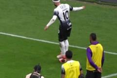 德佩你也是桃白白！？人家御木飛行你是御球起飛是吧