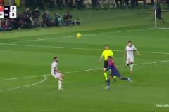 天賦選手恐怖如斯！亞馬爾神級(jí)假射真停！可惜兜射打偏了！