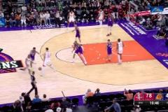 火箭的兩大當(dāng)家！杰倫-格林和申京聯(lián)手發(fā)力，把太陽(yáng)防守打穿了！