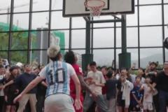 這狀態(tài)如少女般！湖勇大戰(zhàn)！周玲安曬現(xiàn)場觀賽&采訪視頻