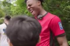 香港小朋友見到甲亢哥怒噴梅西：C羅是Goat！梅西是Shit