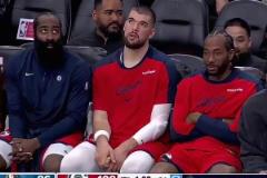 小七：先贏了灰熊湖人 背靠背把掘金又給贏了！我現(xiàn)在有點(diǎn)飄啊~