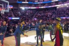 looking my eyes！冠軍相出來了沒有？！回答我！