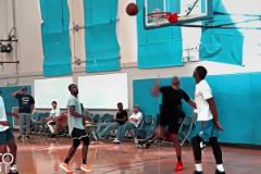 外網(wǎng)火箭球迷：追夢朝申京這樣大吼，裁判居然不吹T的嗎？