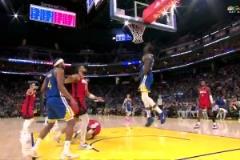 追加一級(jí)惡犯追夢上籃肘部直擊申京面部，致后者捂臉痛苦倒地