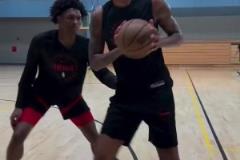 火箭隊(duì)內(nèi)球員的1v1單挑 誰(shuí)才是單挑王呢？