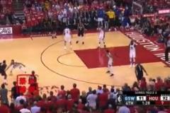 火箭手握主場(chǎng)優(yōu)勢(shì)！感受一下豐田中心的音量吧