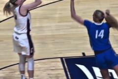 技術(shù)動作堪比男籃！WNBA狀元佩奇打球真的有點東西