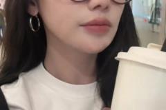 湖人還在戰(zhàn)斗，美娜怎么先放假去了？？