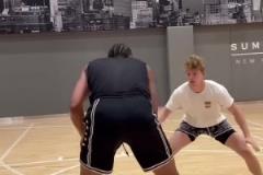 季后賽型球員？截至目前，班凱羅生涯季后賽場均得分為28.56分！