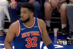 想打架啊？米切羅與里德口角，唐斯憤怒上前一把推開，場(chǎng)面頓時(shí)一片混亂！