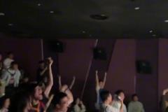 國內(nèi)勇蜜線下組織看G4比賽 當(dāng)巴特勒關(guān)鍵防守點燃全場！