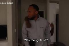 老片新用！網(wǎng)友惡搞：一比三落后，字母哥攜隊友暴揍里弗斯！