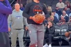 保底二輪！布倫森已經(jīng)連續(xù)三年帶隊(duì)殺進(jìn)第二輪，這次能走的更遠(yuǎn)嗎