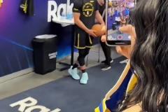 湖已干，船已翻，太陽也早已落山， 現(xiàn)只希望金州不要說晚安