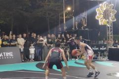 船沉了，湖干了，太陽(yáng)落山了，只有真正的勇士在戰(zhàn)斗！