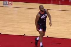 火箭博主：現(xiàn)在的庫里，也感受到了18年西決保羅的那種無奈吧？