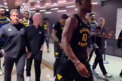 還能殺回來嗎？勇士眾將落寞走回更衣室 巴特勒連連搖頭