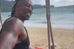 笑死！勇士被淘汰后，湖人自媒體惡搞：歡迎勇士球迷，快來(lái)加入我們吧