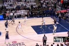 太傷！勇士末節(jié)將分差迫近至個位數(shù)，結果華子三分和麥丹暴扣，又將分差拉大