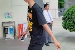 杜鋒參加東莞女籃表彰大會 ！