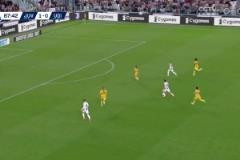 尤文再下一城！弗拉霍維奇小角度破門，伊爾迪茲助攻雙響