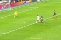 大師授課！應該所有皇馬球員，都被莫德里奇培訓過外腳背吧