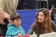 周琦妻子自曝：用離婚威脅，迫使周琦從NBL回到CBA