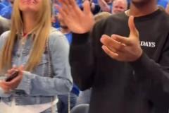 曾率隊殺進季后賽！雷霆名宿保羅現(xiàn)身西決G2捧場小老弟亞歷山大